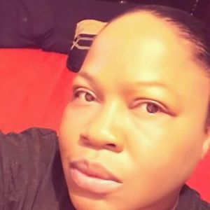 Meet your Posher, Raquel